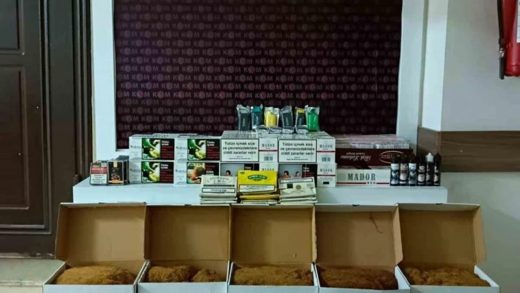 Didim'de bir işyerine kaçak sigara baskını