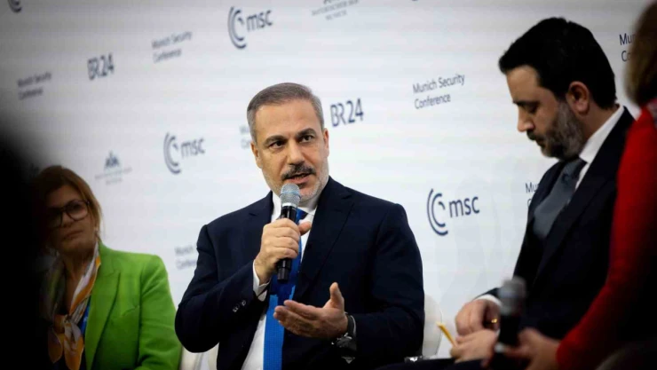 Dışişleri Bakanı Fidan: 'Şam'daki dostlarımızın PKK/YPG'den kurtulma meselesini ele almalarını ve bunu bize bırakmamalarını'