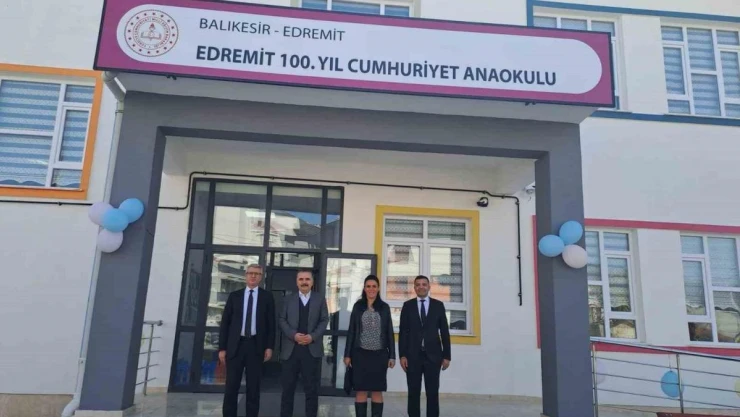 Edremit'te 3 yeni okulda eğitim ve öğretim başladı