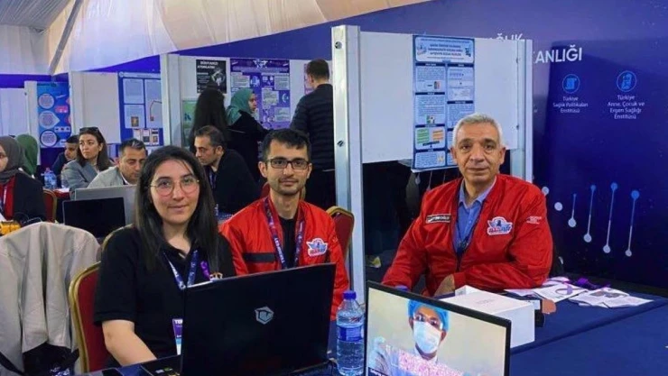 Elazığ Gençlik Merkezi AkılUS-Dil takımı TEKNOFEST'te finale yükseldi