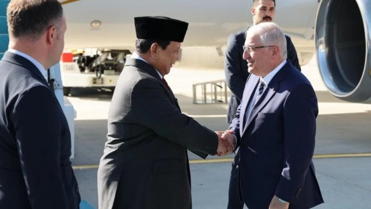 Endonezya'nın yeni başkanı Subianto Ankara'da