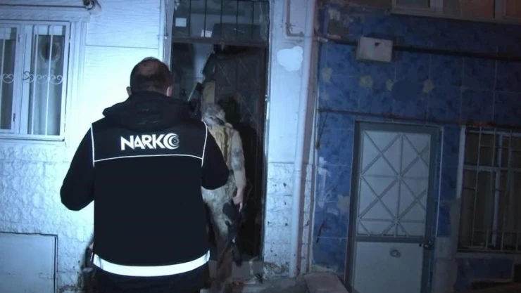 Erzincan'ın da aralarında bulunduğu 21 ilde uyuşturucu operasyonları düzenlendi