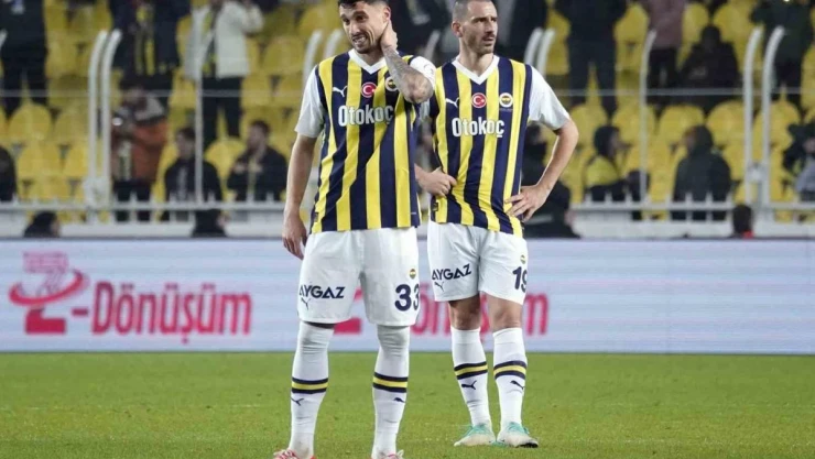 Fenerbahçe'de Avrupa listesine 3 oyuncu eklendi