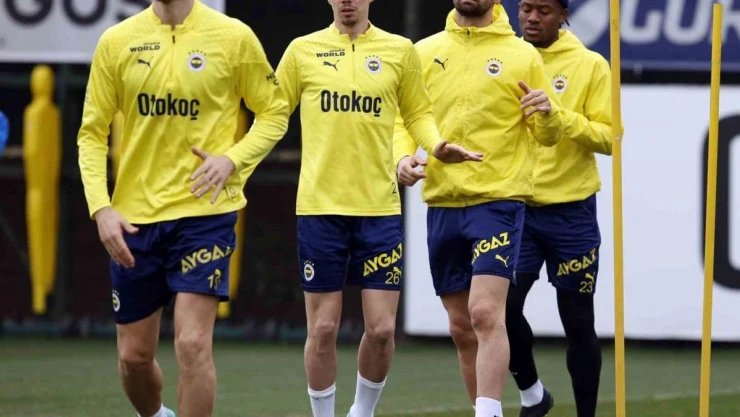 Fenerbahçe'de Çaykur Rizespor maçı hazırlıkları başladı