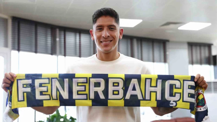 Fenerbahçe'nin yeni transferi Edson Alvarez, İstanbul'a geldi