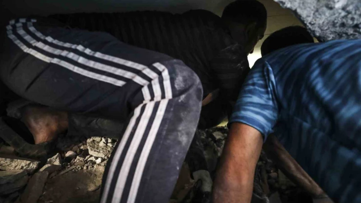 Gazze'de can kaybı 57 bin 523'e yükseldi