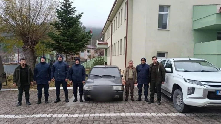 Gece avı yapan şahısların otomobiline el konuldu