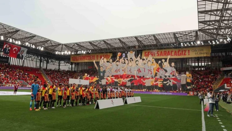 Göztepe, lider Eyüpspor'u konuk ediyor