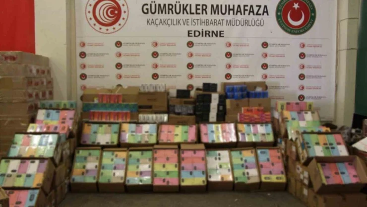 Gümrük Muhafaza'dan arka arkaya kaçakçılık operasyonları