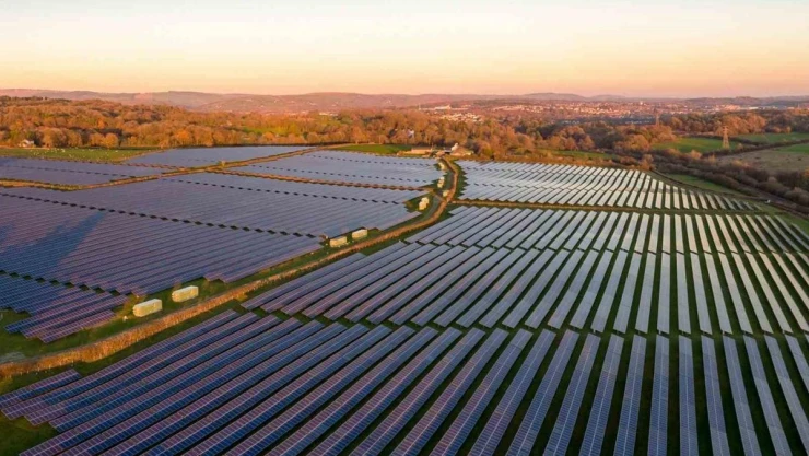Güneş tarlaları Pamukkale'ye ucuz enerji sağlayacak