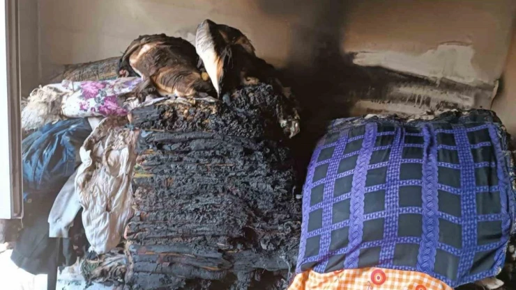 Hakkari'de ev yangını korkuttu