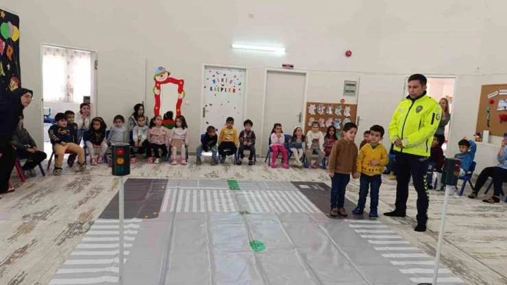 Hakkari'de trafik denetimi