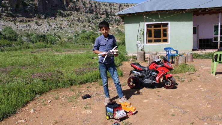 Hakkarili kaşif TEKNOFEST'e davet edildi