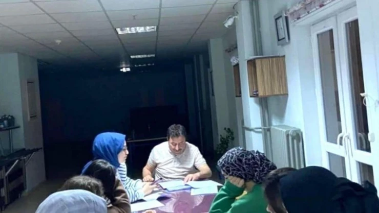 Hisarcık'ta pansiyonda İngilizce kursu