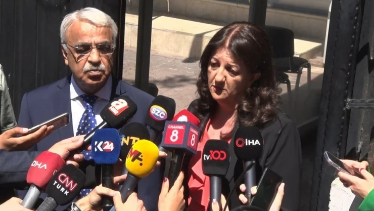 İmralı heyeti, Cumhurbaşkanı Erdoğan ile görüşme öncesinde açıklamalarda bulundu