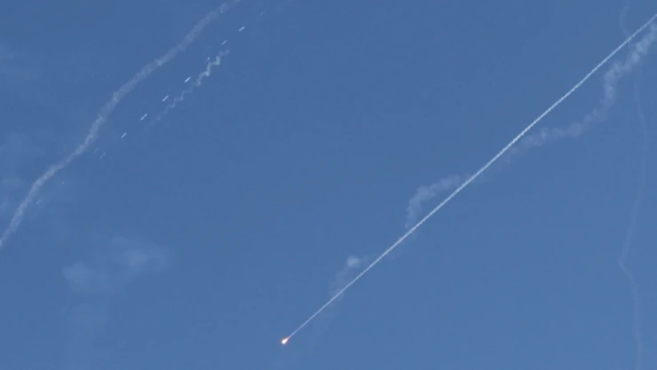 İran, ABD saldırısı sonrası İsrail'in 10 noktasını füzelerle hedef aldı: 16 yaralı