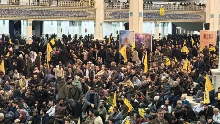 İran'da Hizbullah'ın eski lideri Nasrallah ve halefi Safiyuddin için anma töreni