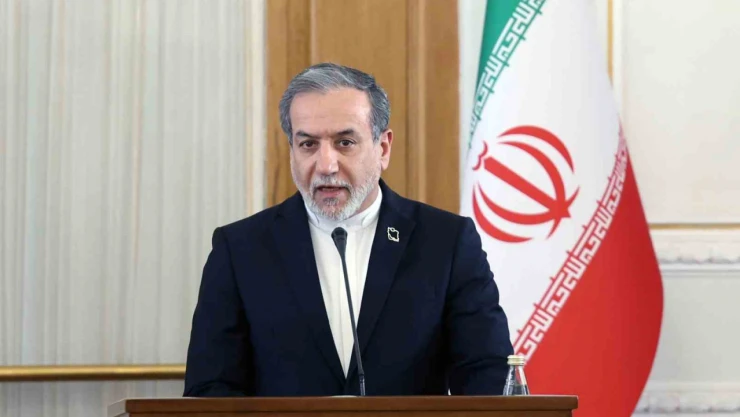 İran Dışişleri Bakanı Arakçi:  İran'ın nükleer tesislerine saldırı, ABD'nin yapacağı en büyük hata olur dedi