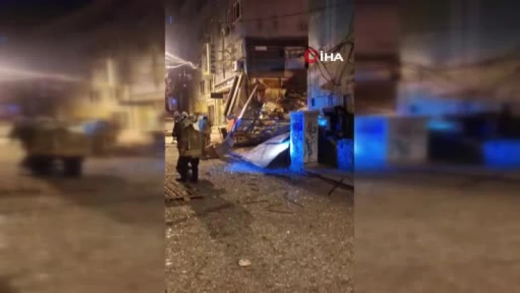 Beyoğlu'nda patlama sonrası bina çöktü