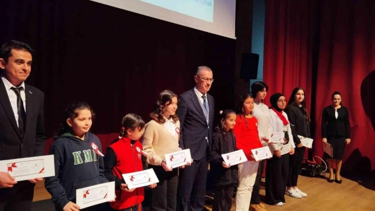 İstiklal Marşı'nın kabulünün 103. yıldönümü oratoryo ile anlatıldı