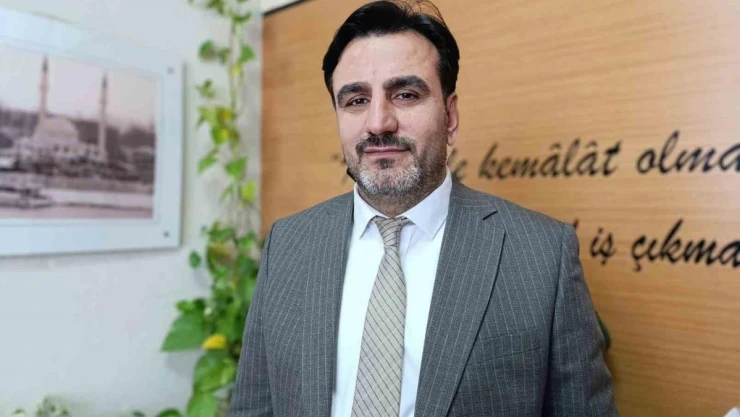 Kardiyoloji Uzmanı Doç. Dr. Sarıkaya: 'Oruç tutmak için kalp ilaçlarınızı kesmeyin'