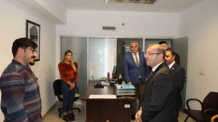 Kars Valisi Polat, saha çalışmalarını sürdürüyor