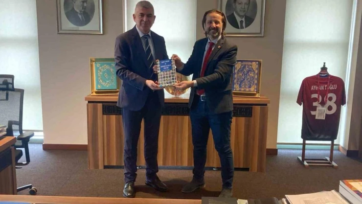 Kastamonu Üniversitesi öğretim görevlisi Haberal'ın yedinci kitabı yayımlandı