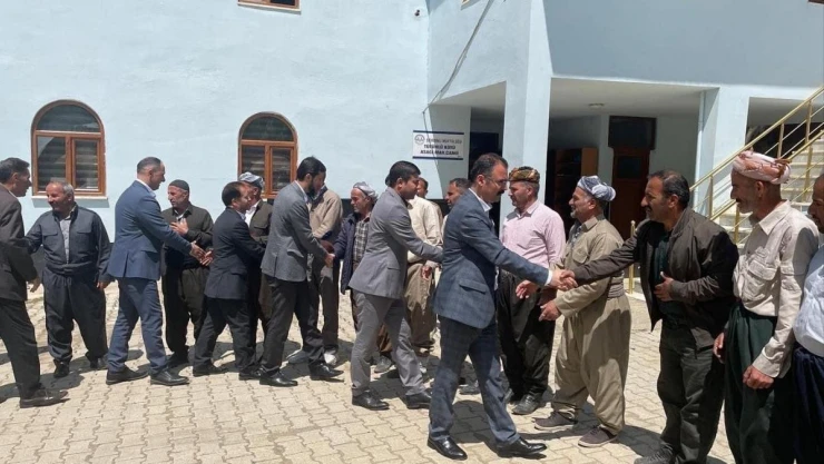 Kaymakam Ateş okul inşaatında incelemelerde bulundu