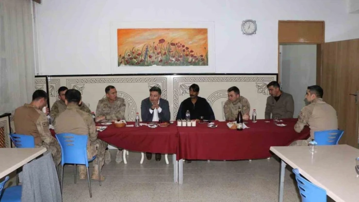 Kaymakam Özçelik: 'Vatan için görev yapmak kutsaldır'