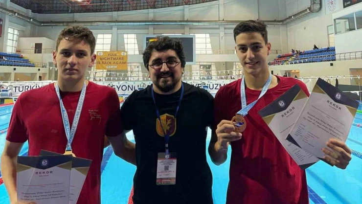 Kayserili TOHM sporcularından Türkiye rekoru