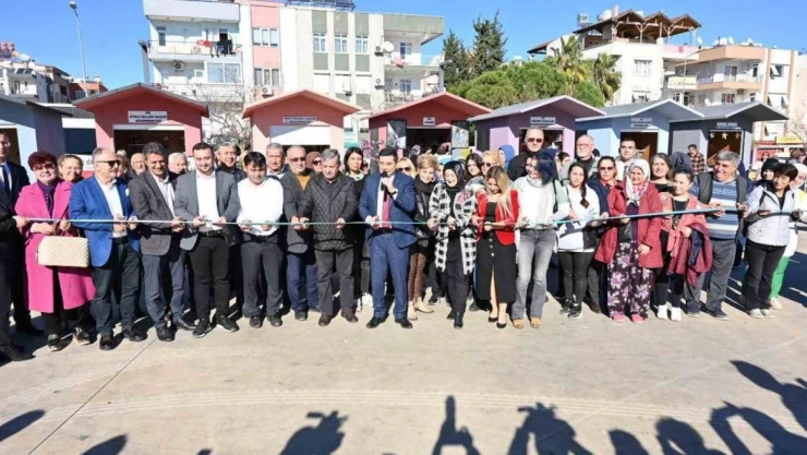 Kepez'den kadın kooperatiflerine el emeği çarşısı