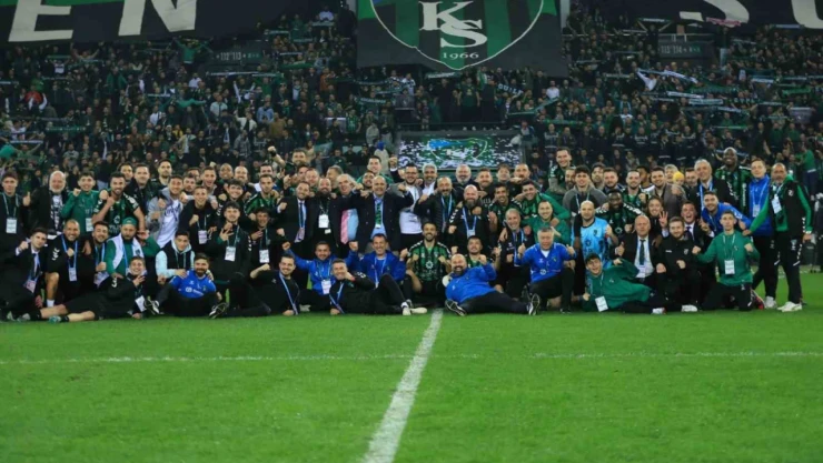 Kocaelispor 16 yıl sonra Süper Lig'de