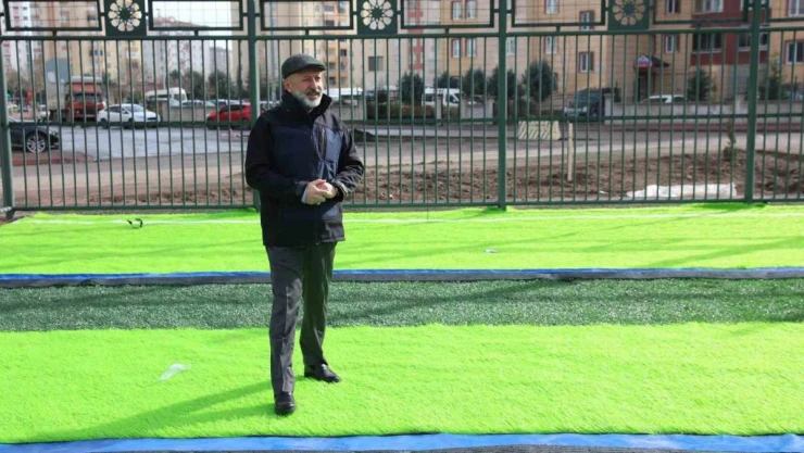 Kocasinan'da gençler istedi, başkan amca yaptı