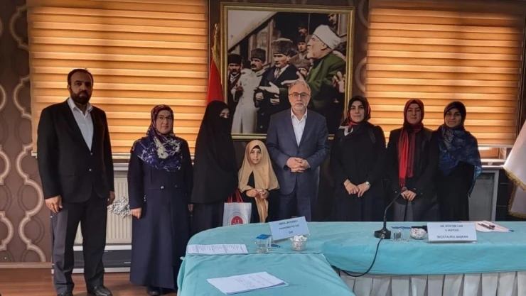 Kur'an-ı Kerim'i güzel okumak için yarıştılar