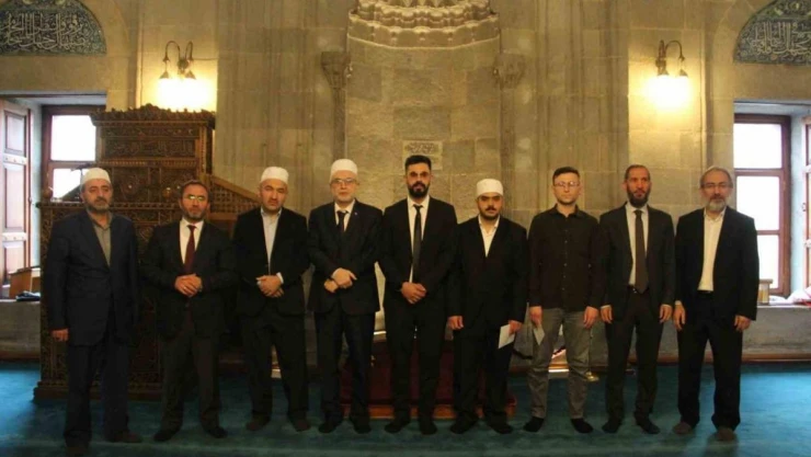 Kur'an-ı Kerimi en güzel okumak için yarıştılar