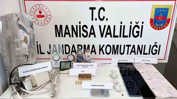 Manisa'da uyuşturucu operasyonu: 6 gözaltı