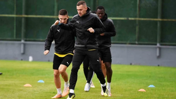 Manisa FK, Adanaspor maçı hazırlıklarını tamamladı