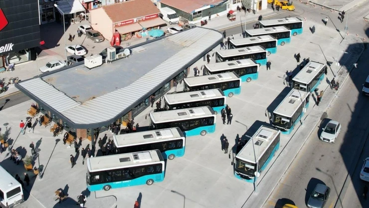 Meclisten geçti, hamile kadınlara toplu ulaşım ücretsiz olacak