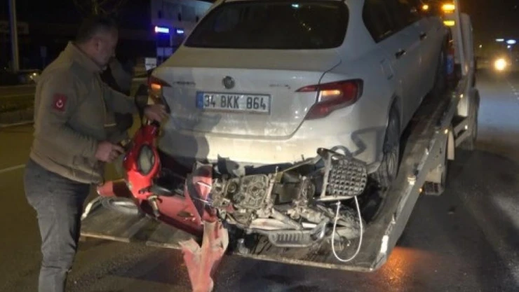 Motosiklete çarpan sürücü olay yerinden kaçtı