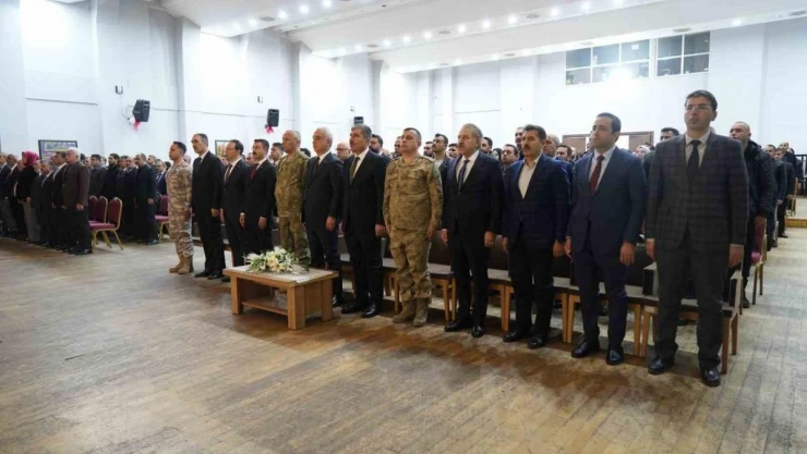 Muş'ta '12 Mart İstiklal Marşı'nın Kabulü ve Mehmet Akif Ersoy'u Anma Günü' programı