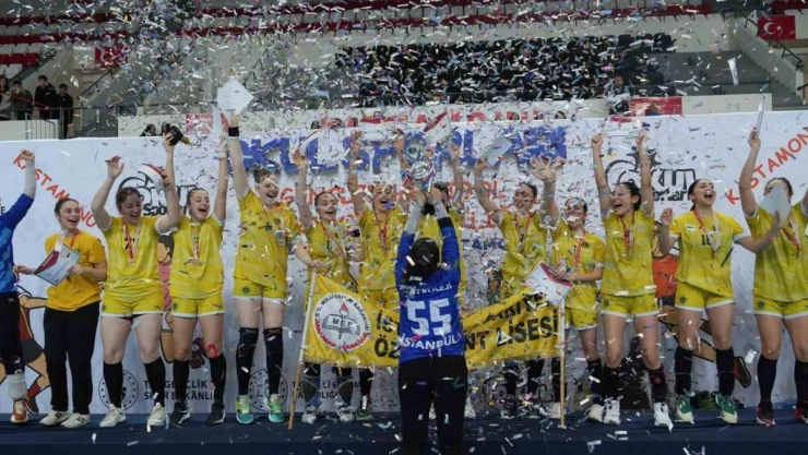 Okul Sporları Gençler Hentbol Türkiye Birinciliği Kastamonu'da sona erdi