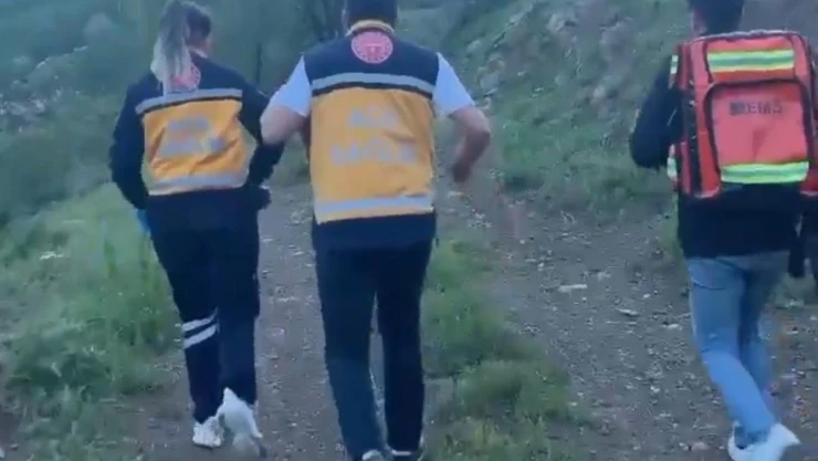 Ot toplarken rahatsızlanan vatandaşın yardımına sağlık ekipleri koştu