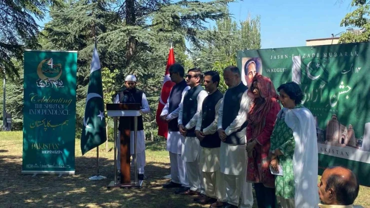 Pakistan Büyükelçiliğinde 78'inci bağımsızlık günü kutlandı