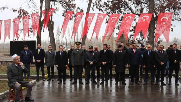 Pasinler'de 18 Mart Çanakkale şehitleri anıldı