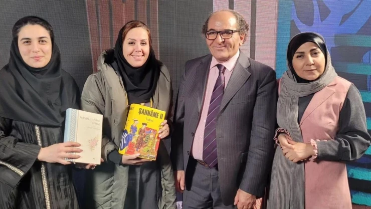 Prof. Dr. Nimet Yıldırım Cundişapur Sempozyumu'nda