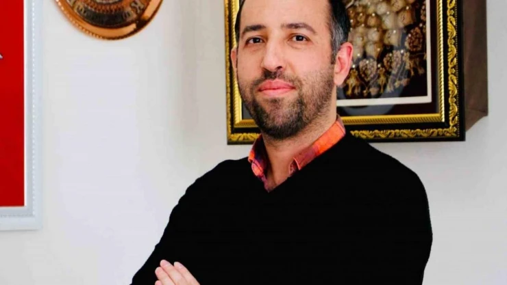 Prof. Dr. Palabıyık akademisyenlere seslendi: 'Gazze için konforunuzu bozun ve cübbenizi giyin'