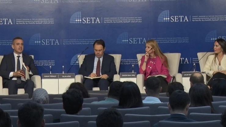 SETA'dan 'Değişen Dünyada Türkiye-AB İlişkileri Paneli'