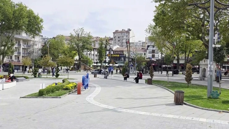 Simav'da 5.4 büyüklüğünde deprem