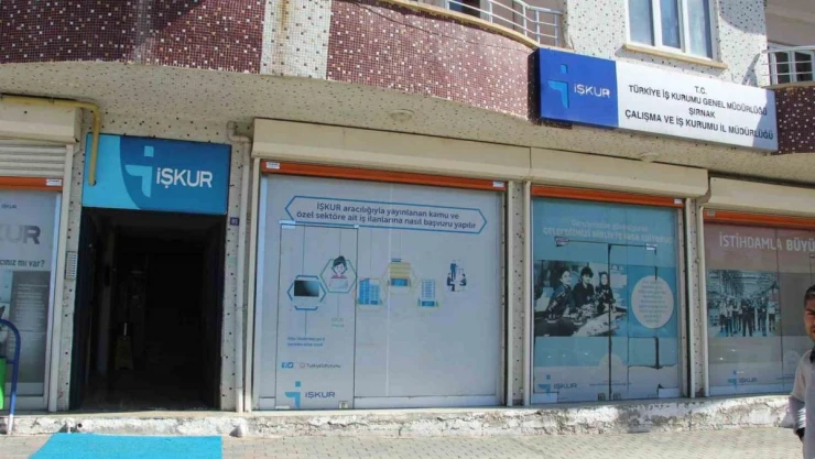 Şırnak'ta 30 işçi alımına rekor başvuru