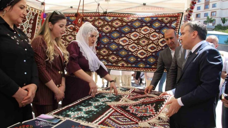 Şırnak'ta kursiyerler yaptıkları çalışmaları sergiledi
